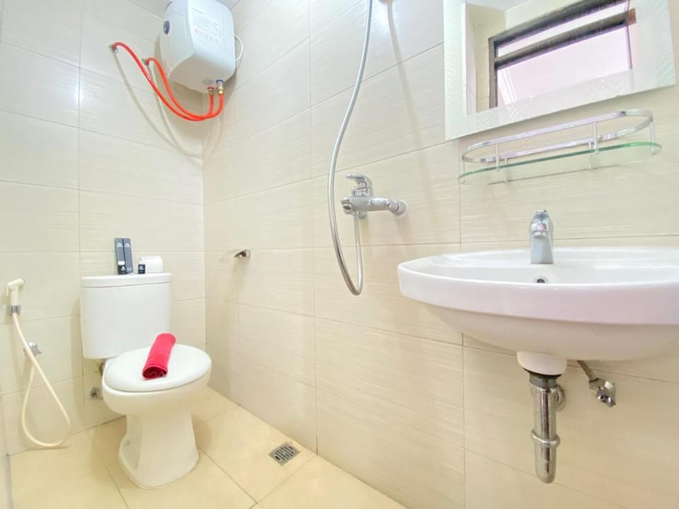 Cozy and Spacious 3BR at Gateway Pasteur By Travelio Apartment in Bandung