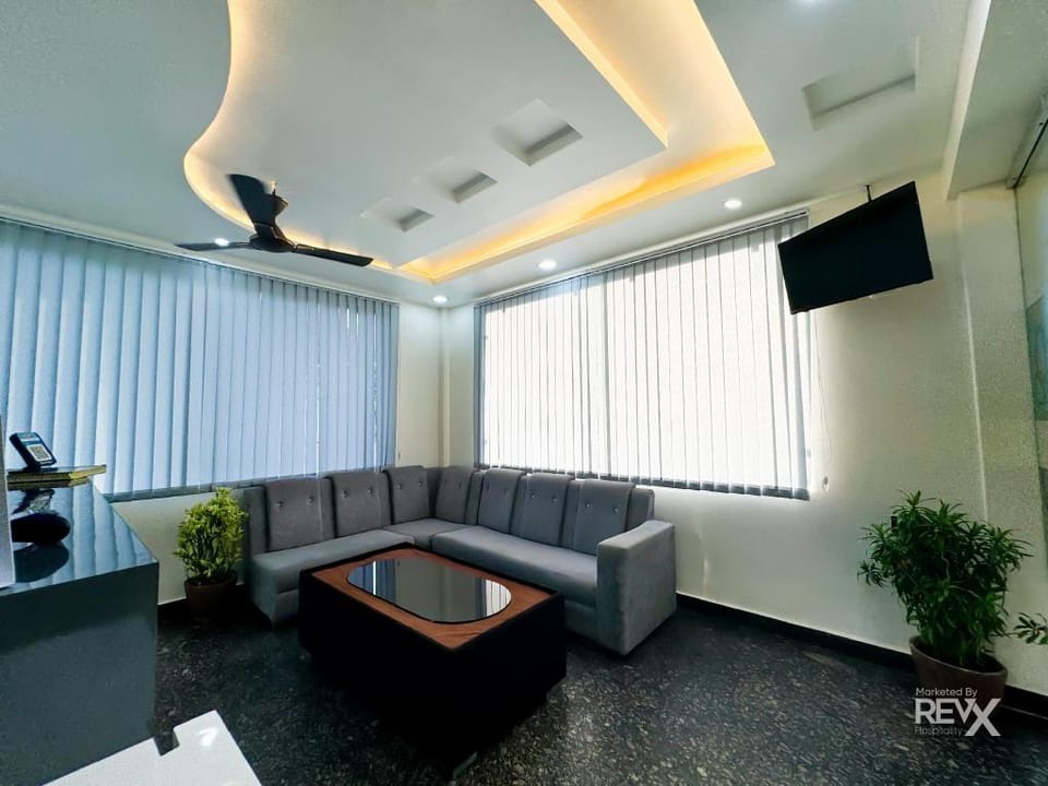 Hotel Vrinda Sarovar Hotel in Uttar Pradesh