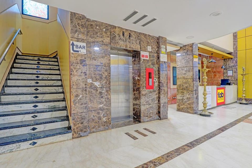 FabHotel The Royal Plaza - Koyambedu Hotel in Chennai