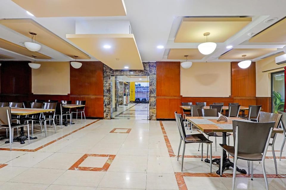 FabHotel The Royal Plaza - Koyambedu Hotel in Chennai