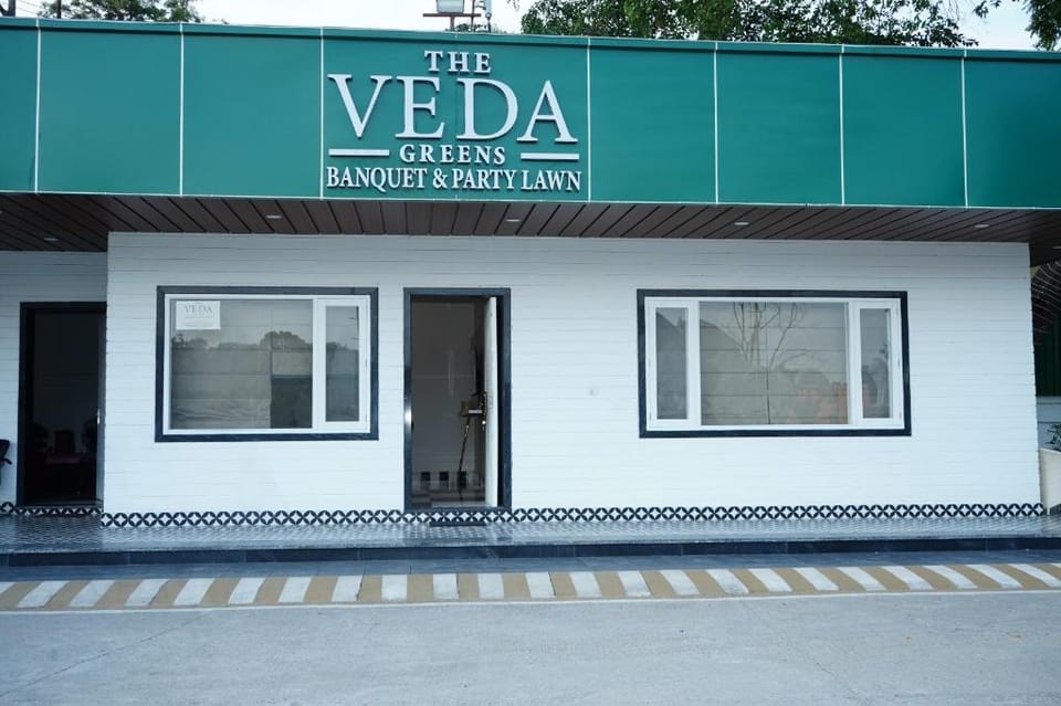 The Veda Greens Resort Hotel in Uttarakhand