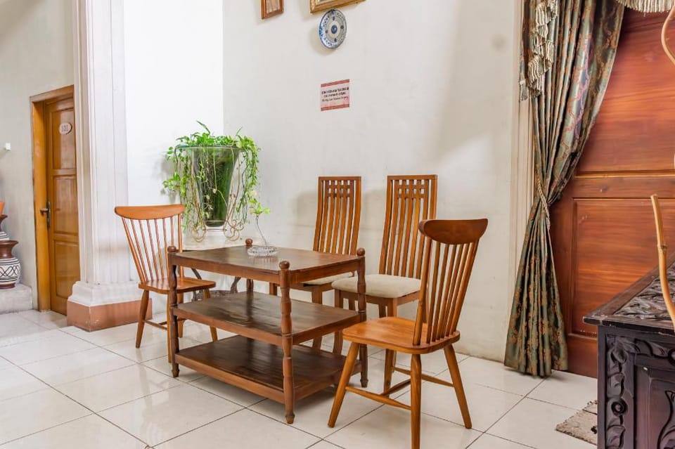 Hotel O The Roy Suite Guest House Hotel in Indonesia