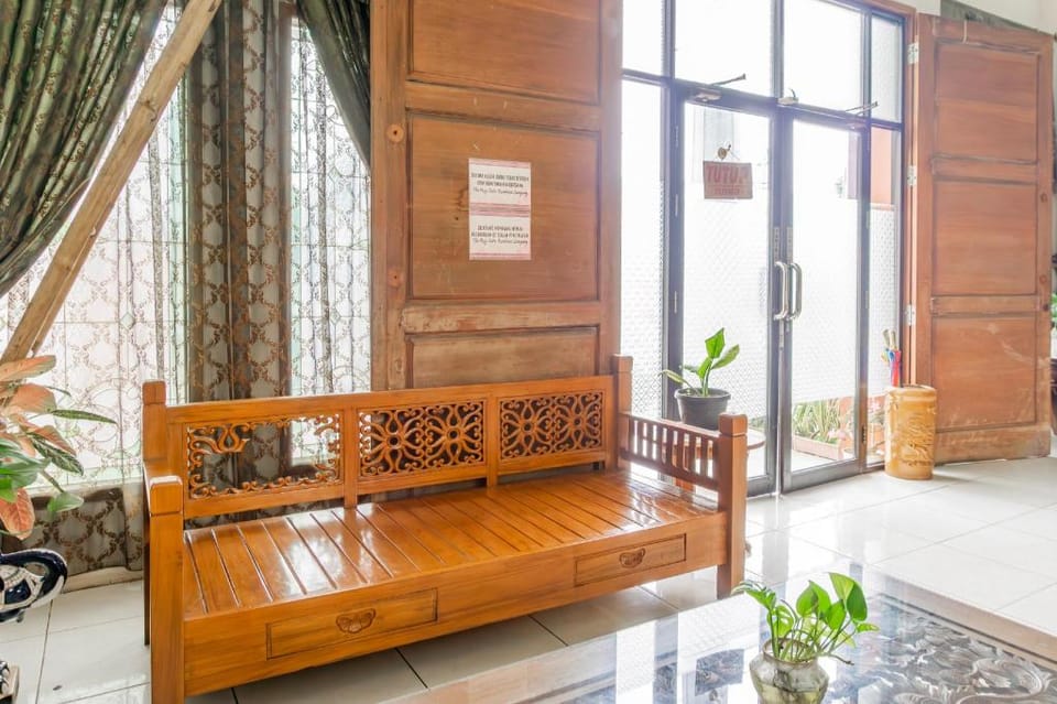 Hotel O The Roy Suite Guest House Hotel in Indonesia
