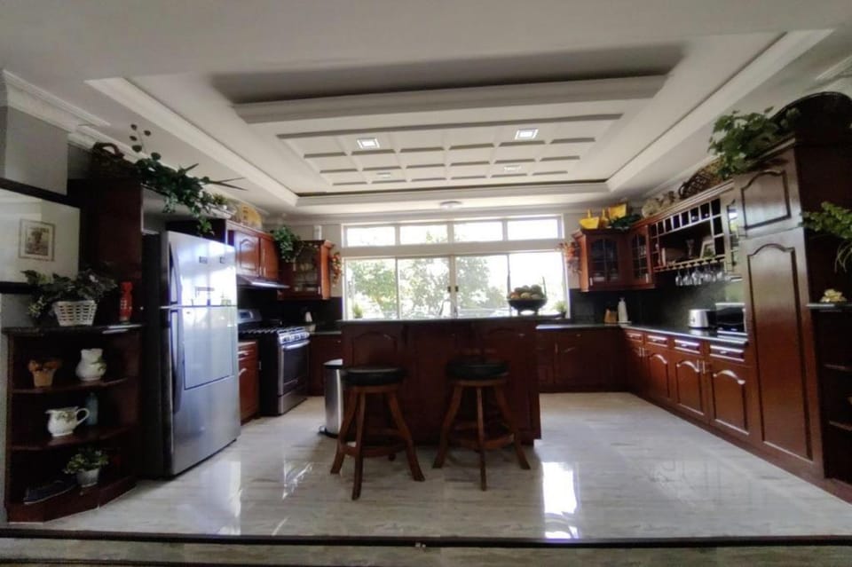 Tampus Staycation Rental Cebu Hotel in Cebu City