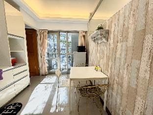 Prime Xinyi｜Steps to MRT｜101, Malls & City Views Apartment in Taipei City