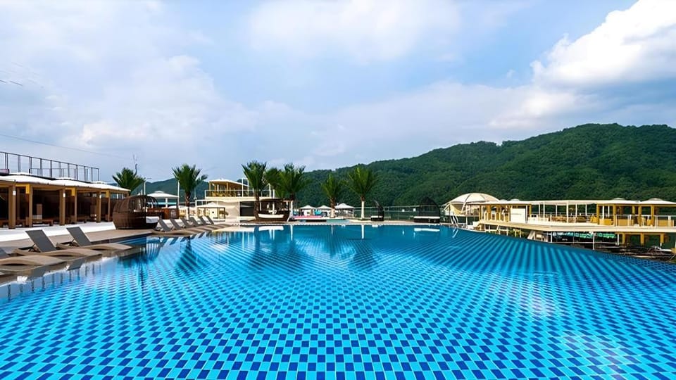 Poseidon Caravan Bed and Breakfast in Gyeonggi-do