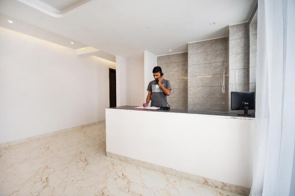 Super OYO Capital O Krish Residency Hotel in Kolkata
