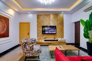 Stylish and Luxurious home  with Oceanview Apartment in Lagos