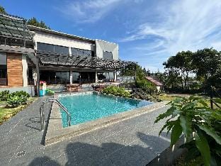 Royal Hill Villa, Cisarua Puncak Villa in Cisarua