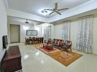 4R3B homestay spacious KP perdana Kuala Terengganu Vacation rental in Terengganu, Malaysia