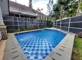 Cikujang Houses Vacation rental in West Java