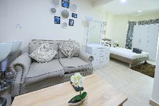 Peaceful Studio Apartment in JLT - DGate 2 - DNL Apartment in Dubai