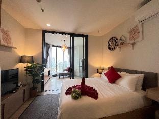 Downtown Chic Condo High Floor& Seaview #EN60329 Apartment in Pattaya City