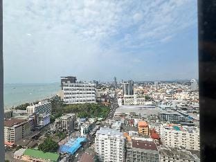 Downtown Chic Condo High Floor& Seaview #EN60329 Apartment in Pattaya City