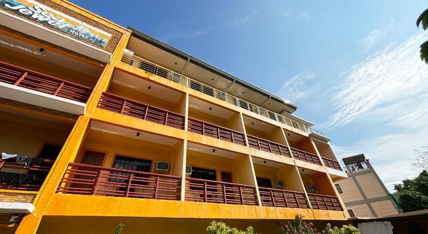 Sea Jewel Hotel Puerto Galera powered by Cocotel Hotel in Puerto Galera