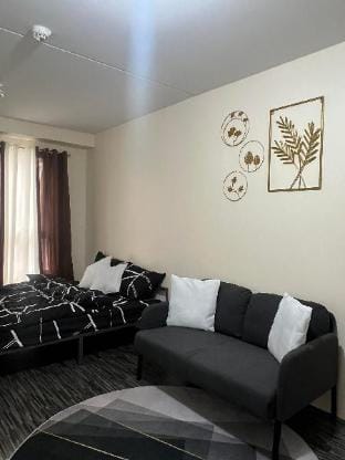 KJR Staycation Apartment in Manila City
