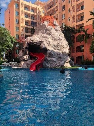 อพาร์ทเม้นท์1ห้องนอน1ห้องนั่งเล่น1ห้องน้ำวิวสระน้ำ Apartment in Pattaya City