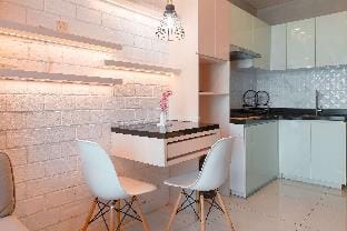 Warm Homey 1BR Brooklyn Alam Sutera By Travelio Apartment in West Java