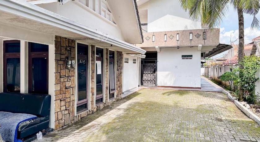 Hotel O Medan City Near Sun Plaza Formerly 99 Residence Hotel in Indonesia