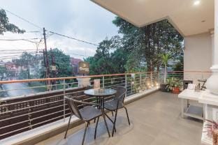 Urbanview Darmo Residence Bandung Hotel in Bandung