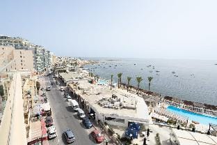 Mediterranean living right by the sea Apartment in Saint Paul's Bay