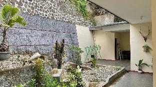 Rumah Eyang Homestay  Vacation rental in West Java