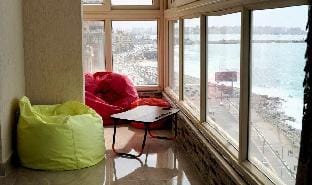 Alex cruise sea view Apartment in Alexandria