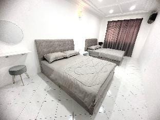 78成功园民宿“5间房间可入住14-16位房客“时尚休闲的好选择！ Vacation rental in Kedah