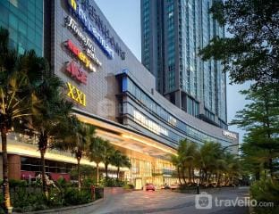 Big Comfy Studio at Kemang Village Apt By Travelio Apartment in South Jakarta City