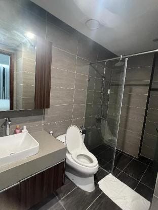 24h House Apartment in Laos