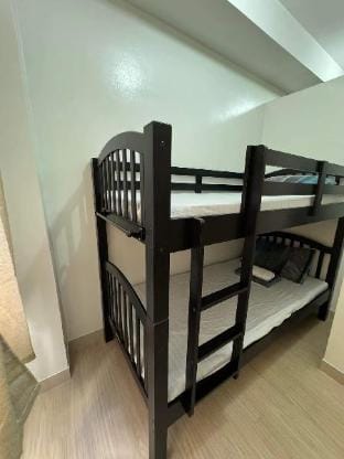 A 2-BEDROOM SPACIOUS UNIT (SELF CHECK-IN ONLY) Apartment in Quezon City