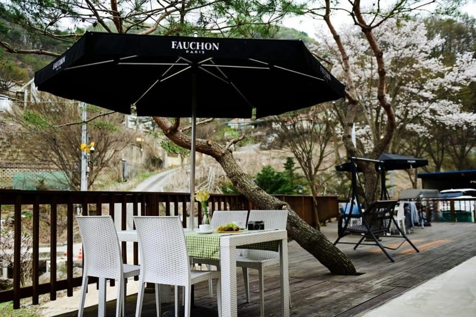 Forest 323 Pension (newly opened in 2024) Bed and Breakfast in Gyeonggi-do