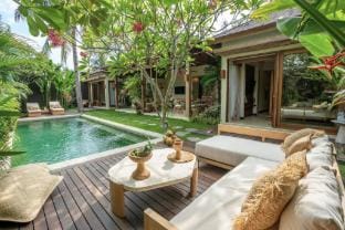 Tulip 1 BR Villa with Private Pool DH18 Villa in Pemenang