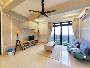 Meridin Sovo 3704 6paxCozy Legoland Netflix BySTAY Vacation rental in Johor