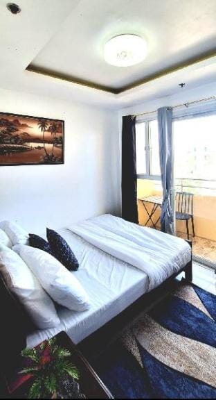 YHEN BIRCH TOWER STUDIO WITH BALCONY 3508 Apartment in Manila City