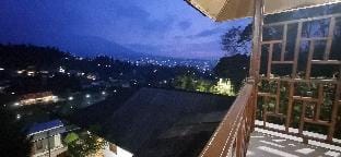 VILA THREE M2N PRIVATE POOL 15PAX Vacation rental in West Java