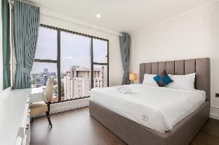 Infinity Pool Garden Rivergate Apartment Apartment in Ho Chi Minh City
