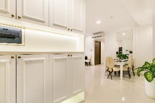 Infinity Pool Garden Rivergate Apartment Apartment in Ho Chi Minh City
