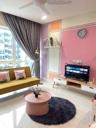 AGH·Medini Signature童趣缤纷.3分钟乐高乐园·儿童游戏角落·儿童亲善·9pax Vacation rental in Johor