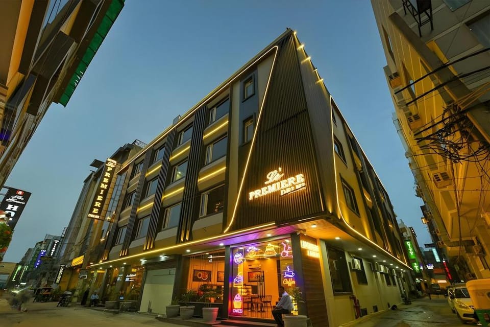 Hotel  Le Premier Hotel in New Delhi