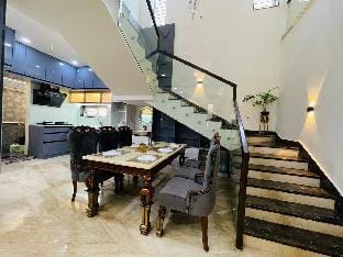 Luxurious Garden view Duplex in Hyderabad Villa in Hyderabad