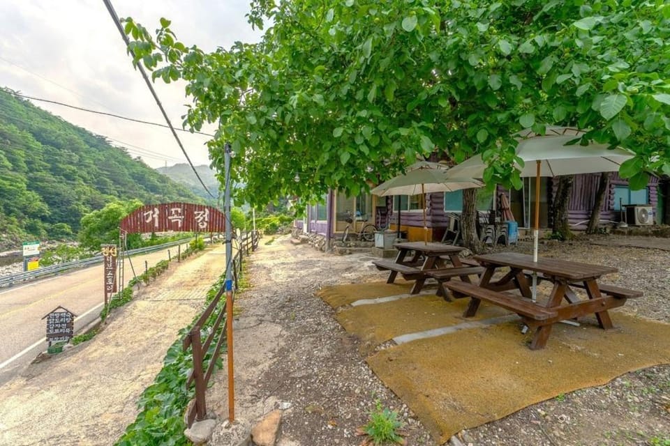 Yang yang Sanjang Love Story Bed and Breakfast in South Korea
