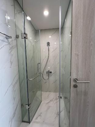 Milan Housing- Masterise 2brt view lake/pool Apartment in Laos