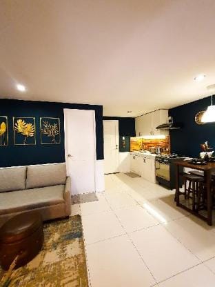 Dylan’s 2-Bedroom Suite by Planeta Vergara Vacation rental in Quezon City