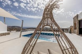 Citadel Natural Stone Villa Villa in Mykonos, Mikonos 846 00, Greece