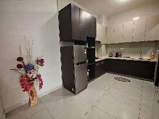 Seaview Sweethome暖居@ Royal strand Apartment in Johor Bahru