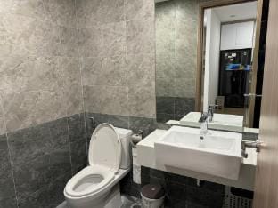 SwanHomestays Apartment in Laos