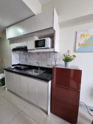 Cozy Room 14 @Horizons 101 +Wi-Fi & Netflix Apartment in Lapu-Lapu City
