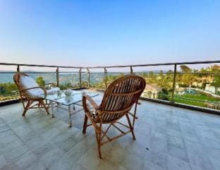 Triveni Stays Silvio 6BHK Luxury Villa Panchgani Villa in Maharashtra