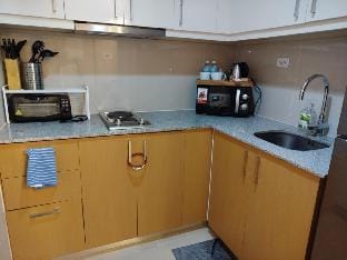 Fabulous 1BR Condo in BGC Apartment in Makati
